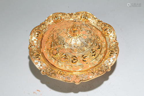 An Estate Gilt Lidded Plates