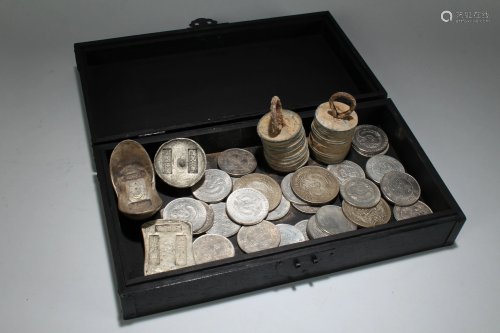 An Estate Chinese Coin-filled Lidded Wooden Box