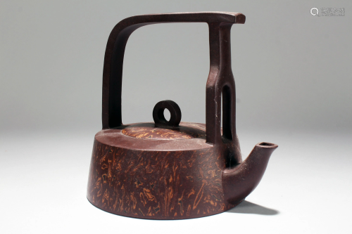 A Chinese High-handled Fortune Flat-opening Tea Pot