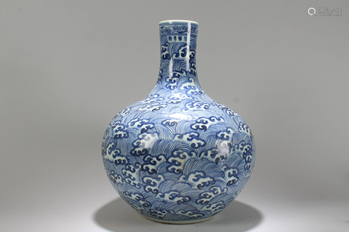 A Chinese Blue and White Estate Massive Porcelain