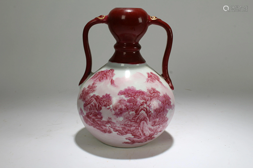 A Chinese Classic Crack-style Porcelain Display Vase