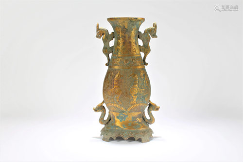 A Chinese Ancient-framing Duo-handled Bronze …