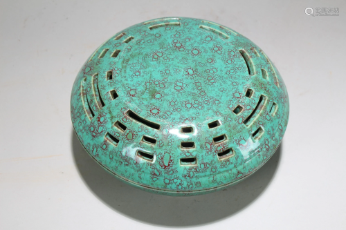 An Estate Chinese Lidded Rujun Fortune Porcelain