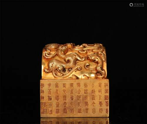 A CHINESE GILTING BRONZE FIVE DRAGONS SEAL
