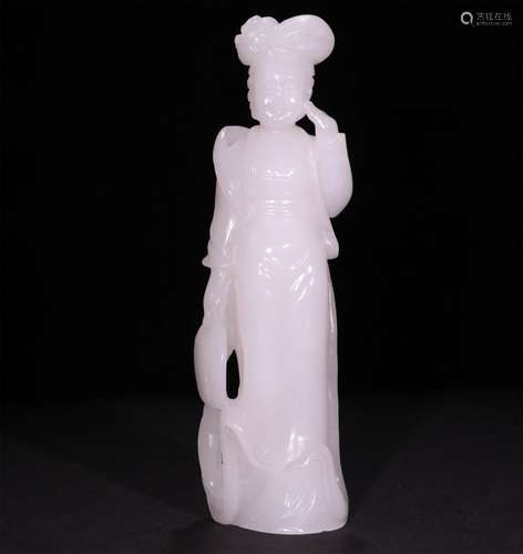 A CHINESE HETIAN JADE CARVING