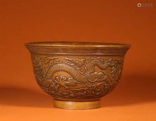 A QING TWO DRAGONS PLAYING WITH PEARLS BOWL