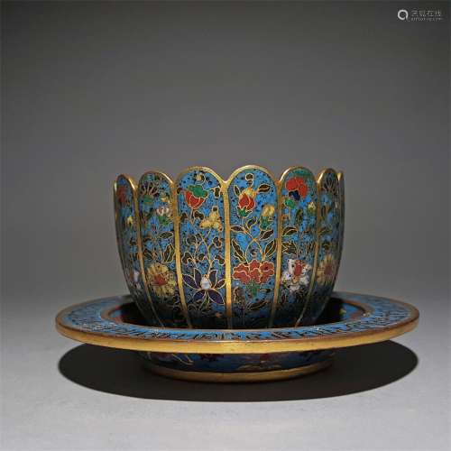 A QING DYNASTY CLOISONNE CUP