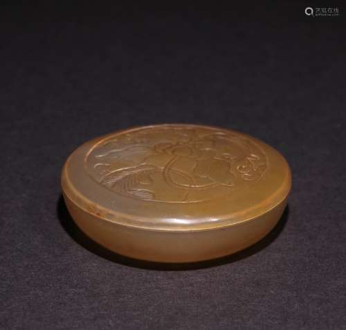 A LATE QING DYNASTY OLD AGATE PATTERN ROUGE COVER BOX