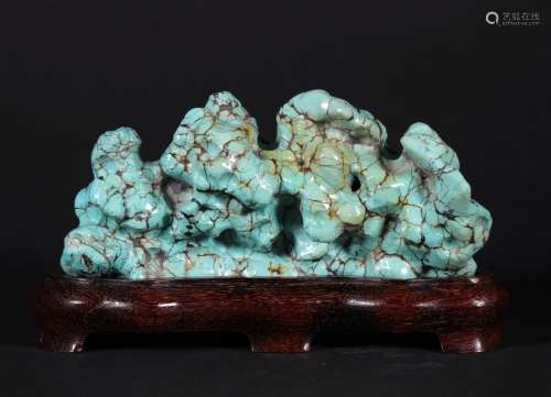 A QING DYNASTY TURQUOISE BRUSH HOLDER