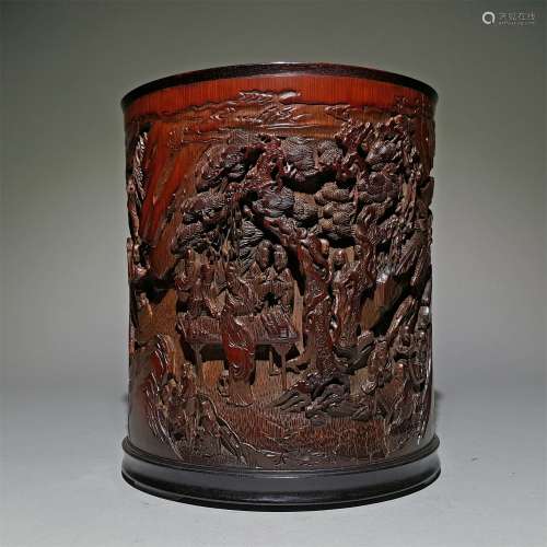 A QING DYNASTY BAMBOO CARVING BRUSH HOLDER