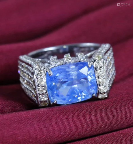 IGI Certified White Gold Blue Sapphire & Diamond Ring