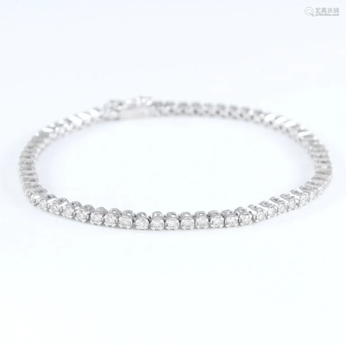 IGI Cert.14 K White Gold Tennis Bracelet with Dia…