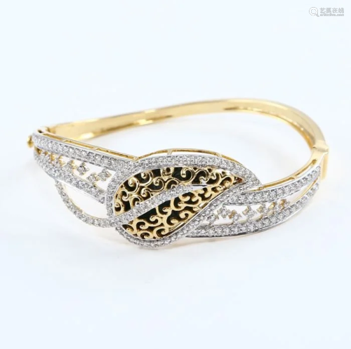 14 K Yellow Gold IGI Cert. Designer Diamond Bracelet