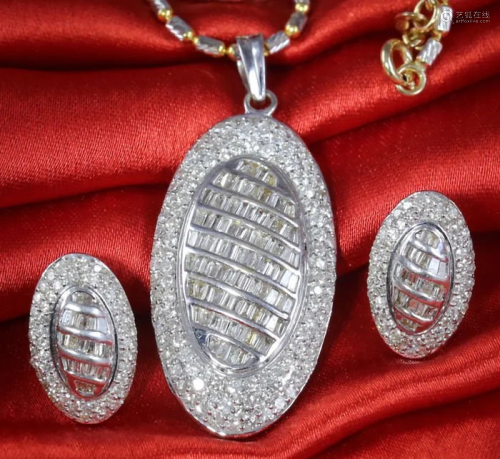 14 K White Gold Diamond Pendant Necklace & …