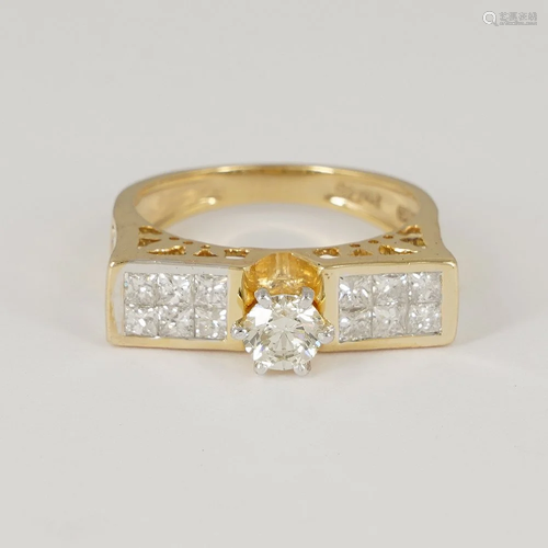 14 K / 585 Yellow Gold Solitaire Diamond Ring