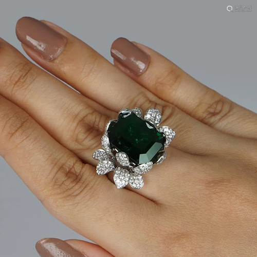 14 K White Gold Tsavorite (GIA Cert.) & Diamon…