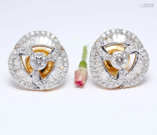 18 K / 750 Yellow Gold Solitaire Diamond Earring Studs