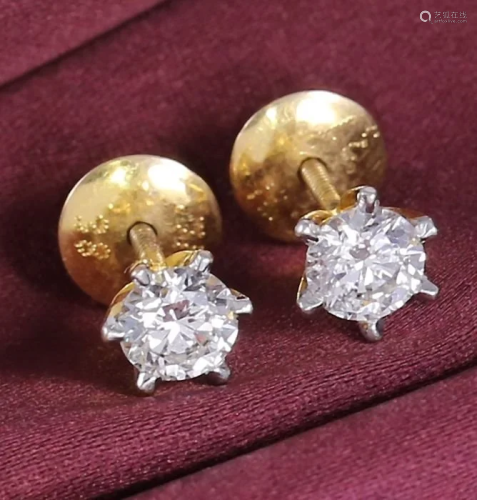 18 K Yellow Gold IGI Cert. Solitaire Diamond Earrings