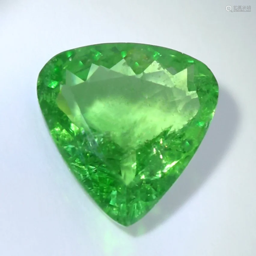 GRS Certified 3.86 ct. Tsavorite Garnet Untreated KE…