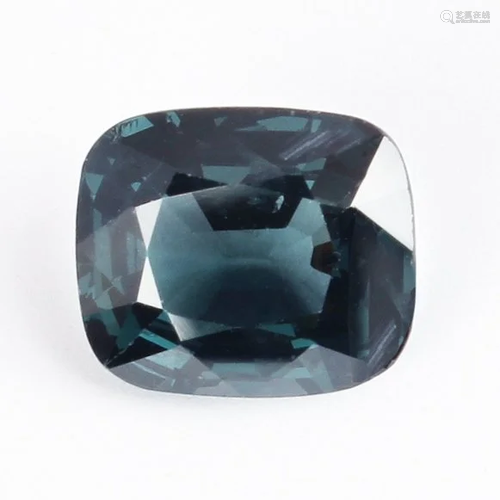 LOTUS - 4.36 ct. Bluish Green Spinel - BURMA, MYAN…