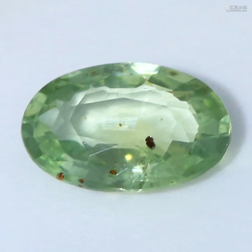 IGI Cert. 0.38ct. Yellowish Green Sapphire - MA…