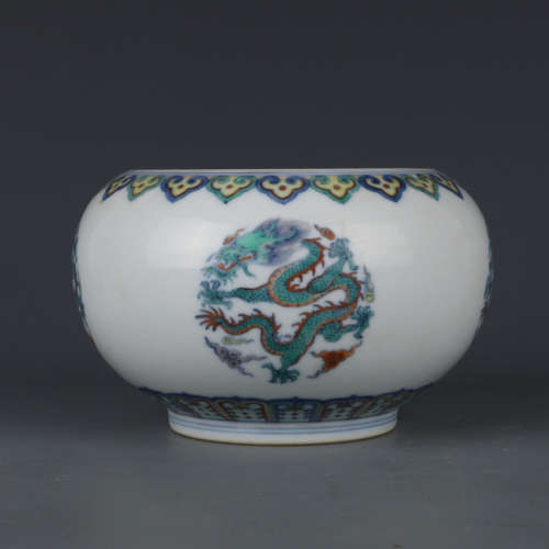 A Chinese Doucai Dragon Pattern Porcelain Brush Washer