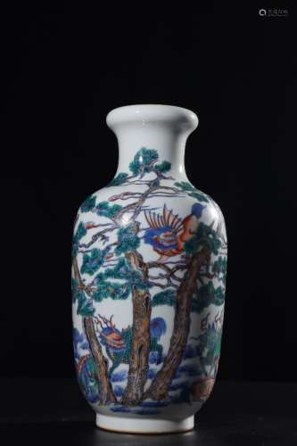 A Chinese Famille Rose Porcelain Lantern-shaped vase
