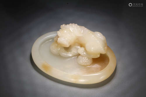 A Chinese Hetian Jade Beast Carved Brush Washer