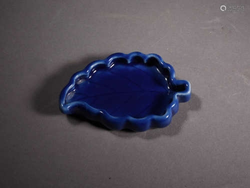 A Chinese Blue Glazed Leaf Shaped Porcelain Brush Washer