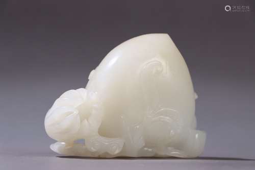 A Chines White Jade Ornament