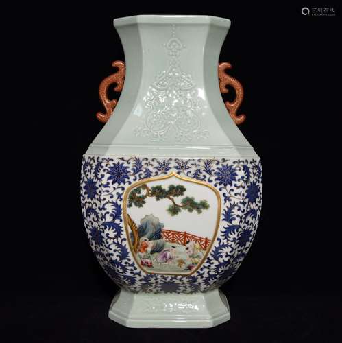 A Chinese Blue and White Gild Famille Rose Porcelain Double Ears Vase