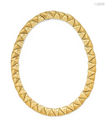 YELLOW GOLD COLLAR NECKLACE