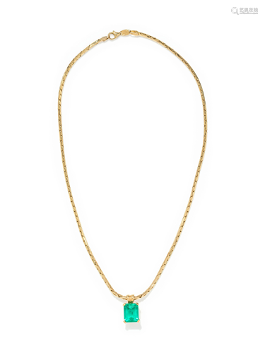 YELLOW GOLD AND EMERALD PENDANT/NECKLACE