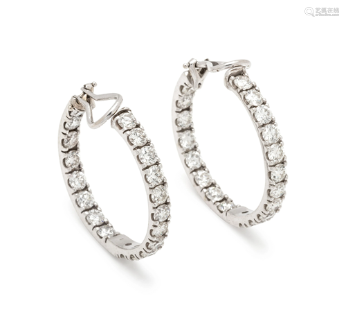 DIAMOND HOOP EARCLIPS