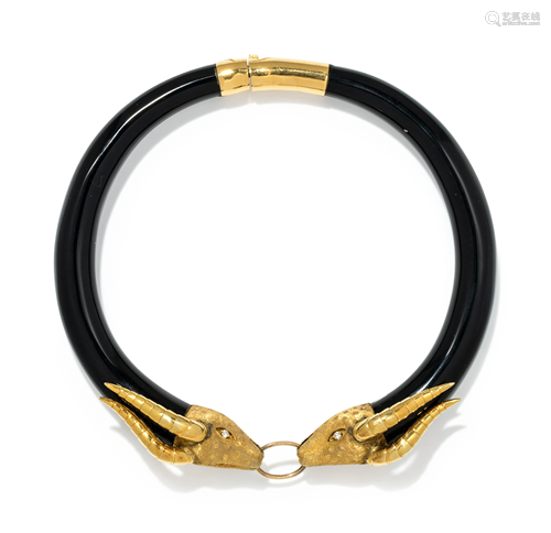 ONYX, YELLOW GOLD AND DIAMOND IMPALA COLL…