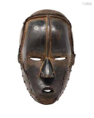 BETE GURO mask