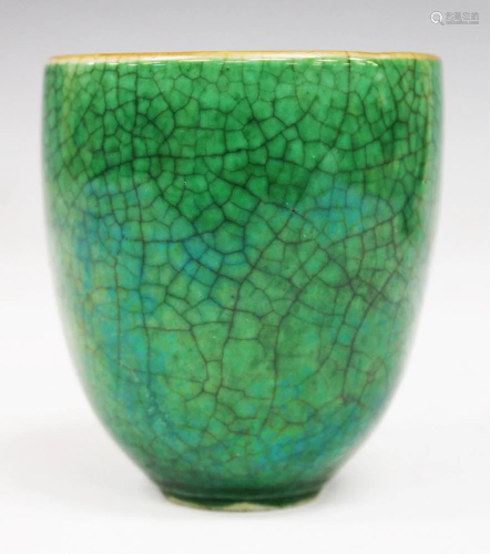 QING GREEN CRACKLED GLAZE WINE CUP