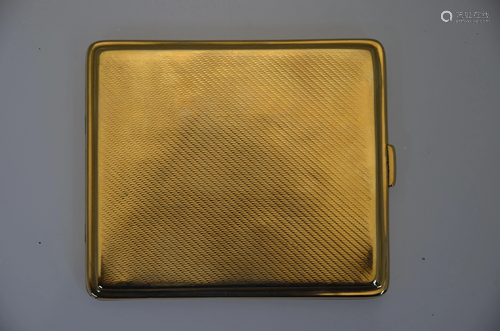 An Art Deco cigarette case