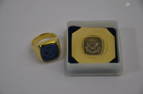 A navy chalcedony Masonic signet ring