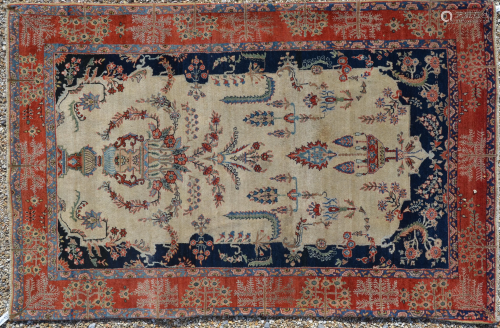 A good antique Persian Kashan rug