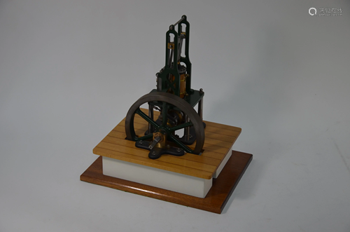 A 1 inch engineering scale model steam table engi…