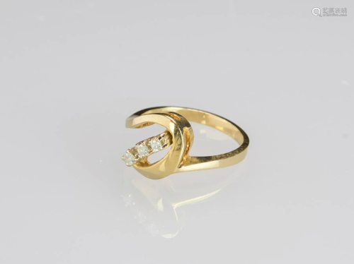 A Three Diamond With 14K Gold Ring