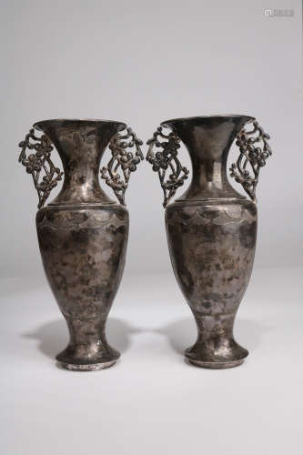 A Pair Of Silver Vases,Qing Dynasty