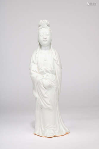 A White Glazed Porcelain Guanyin Statue,Qing Dynasty