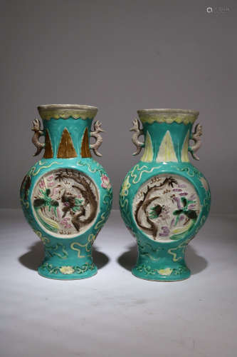 A Pair Of Wucai Porcelain 