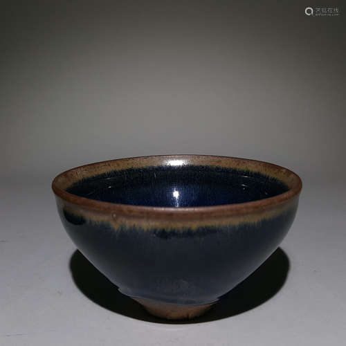 A SONG DYNASTY GLAZED BOWL