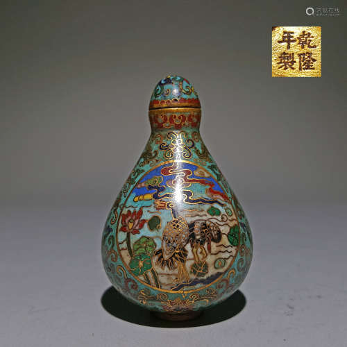 A QING DYNASTY CLOISONNE SNUFF BOTTLE