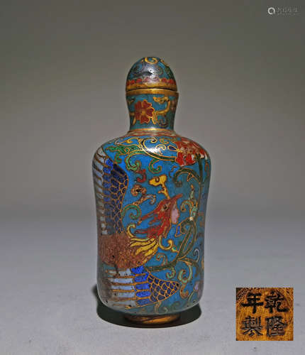 A QING DYNASTY CLOISONNE SNUFF BOTTLE