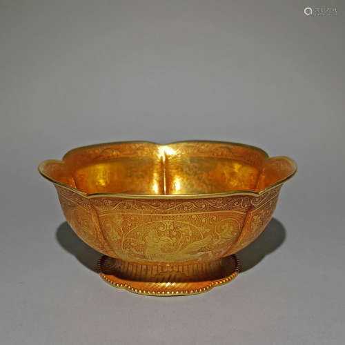 A TANG DYNASTY PURE GOLD BOWL