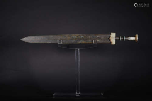 A WARRING STATES PERIOD SWORD WITH GOLD JADE HANDLE
